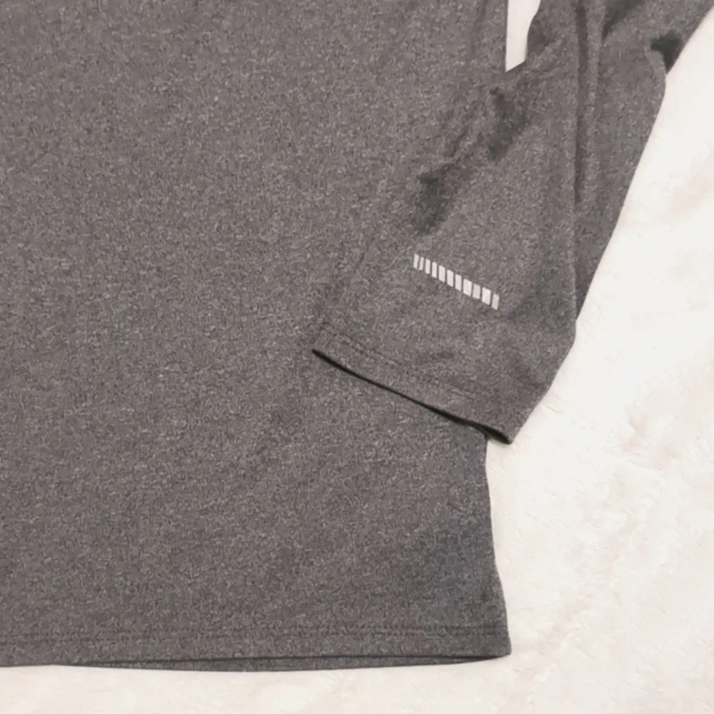 Old Navy Athletic 1/4 Zip Long Sleeve Active Pullover Shirt Gray Sz Med Men's
